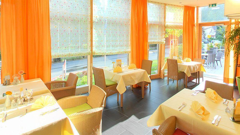 Hotel Harzer Am Kurpark Bad Herrenalb Exterior foto