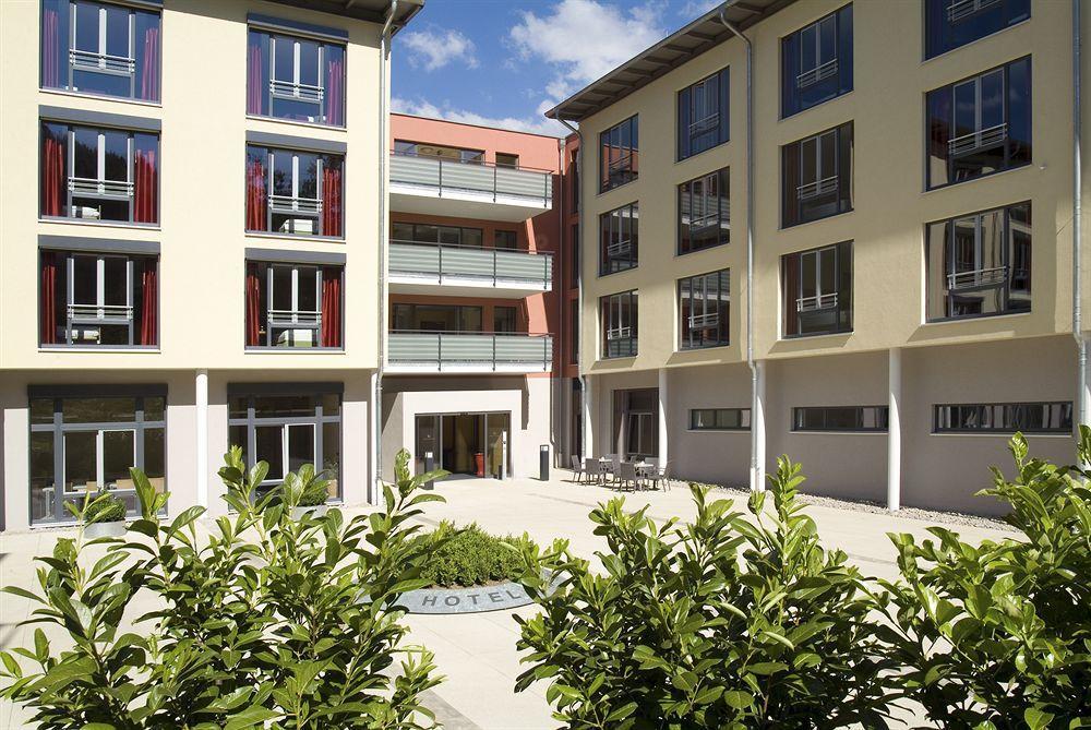 Hotel Harzer Am Kurpark Bad Herrenalb Exterior foto